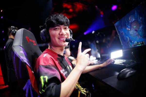 诚信双盈 Levi：预料到安妮佛耶戈组合，但固执选蔚的决定最让人惋惜