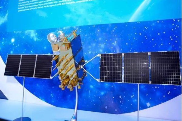 牛宝宝 决定GPS换成北斗后，伊朗口气都硬了起来，开口向美国要赔偿